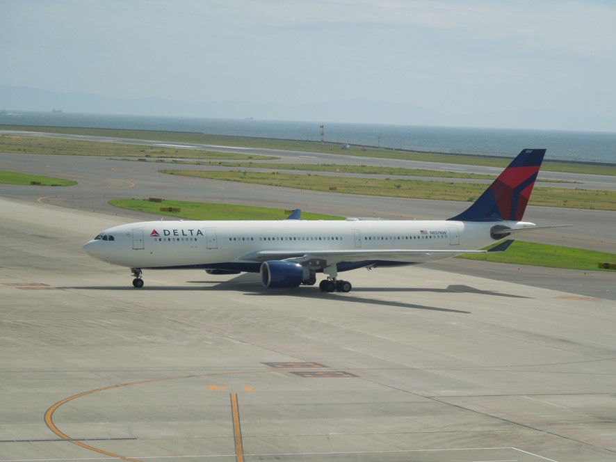 デルタ航空のA330-200の画像