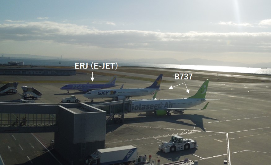 E-JETとB737のサイズ比較