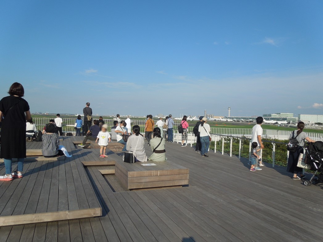 羽田イノベーションシティの展望台の画像
